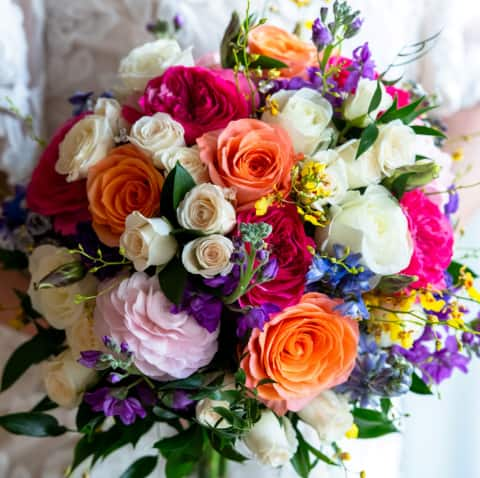 A bridal bouquet of roses